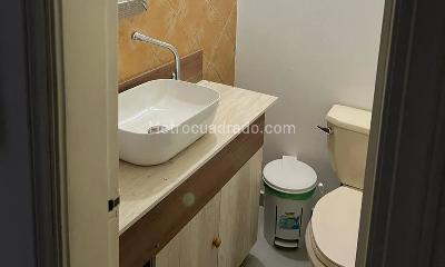 Casa de 3 alcobas en venta en San Nicolas, Rionegro, 245 m² · foto 7 de 20