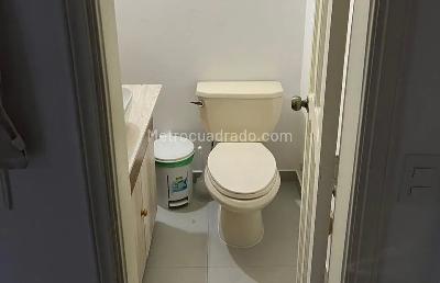Casa de 3 alcobas en venta en San Nicolas, Rionegro, 245 m² · foto 8 de 20