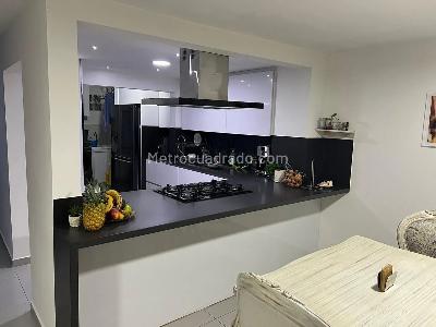 Casa de 3 alcobas en venta en San Nicolas, Rionegro, 245 m² · foto 16 de 20