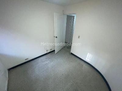 Apartamento de 4 alcobas en venta en Laureles, Medellín, 95 m² · foto 15 de 20