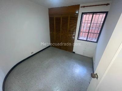 Apartamento de 4 alcobas en venta en Laureles, Medellín, 95 m² · foto 19 de 20