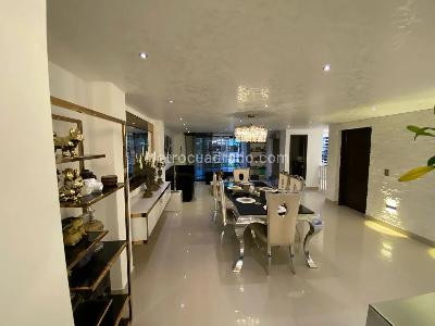 Casa de 5 alcobas en venta en Laureles, Medellín, 138 m² · foto 8 de 20