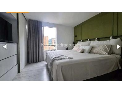 Apartamento en venta en Loma De Los Bernal, Medellín · foto 12 de 16