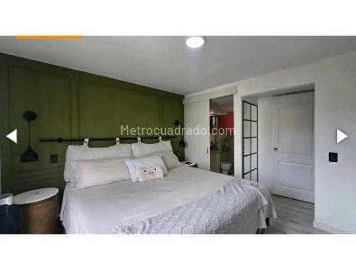 Apartamento en venta en Loma De Los Bernal, Medellín · foto 13 de 16