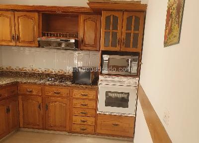 Casa de 5 alcobas en venta en Belen Malibu, Medellín, 220 m² · foto 2 de 17