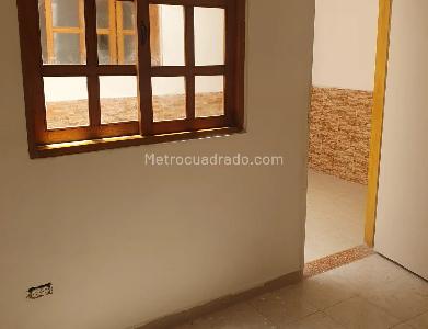 Casa de 5 alcobas en venta en Belen Malibu, Medellín, 220 m² · foto 6 de 17