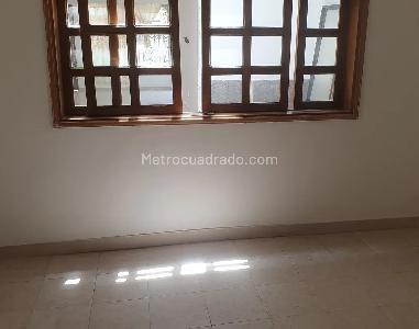 Casa de 5 alcobas en venta en Belen Malibu, Medellín, 220 m² · foto 7 de 17
