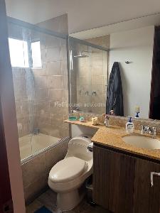 Apartamento de 3 alcobas en venta en Los Balsos, Medellín, 138 m² · foto 4 de 13