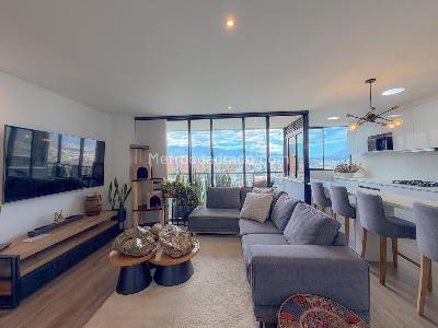 Apartamento de 2 alcobas en venta en El Poblado, Medellín, 95 m² · foto 3 de 19