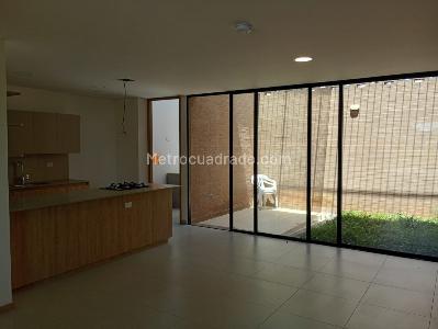 Casa en arriendo en San Antonio, Rionegro · foto 3 de 20