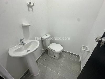 Office for rent in El Dorado, Envigado