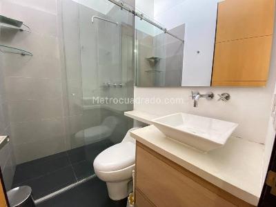 Casa de 4 alcobas en venta en El Atravesado, Envigado, 380 m² · foto 20 de 20