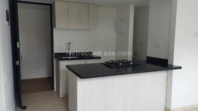 Apartamento de 3 alcobas en venta en Cimarronas, Rionegro, 49 m² · foto 4 de 13