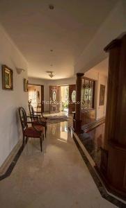 Casa de 4 alcobas en venta en Poblado Altos Del Poblado, Medellín, 330 m² · foto 4 de 19