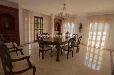 Casa de 4 alcobas en venta en Poblado Altos Del Poblado, Medellín, 330 m² · foto 6 de 19