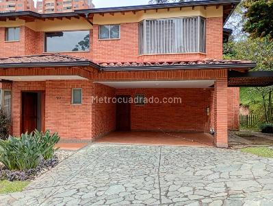 Casa de 5 alcobas en venta en El Poblado, Medellín, 980 m² · foto 3 de 20