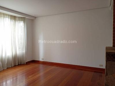 Casa de 5 alcobas en venta en El Poblado, Medellín, 980 m² · foto 7 de 20