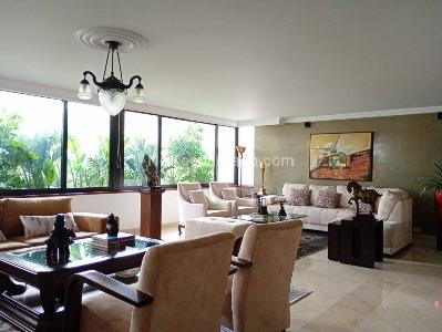 Apartamento de 3 alcobas en venta en Parque Poblado, Medellín, 214 m² · foto 4 de 20