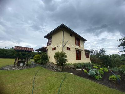 Casa en arriendo en Vereda El Capiro, Rionegro · foto 2 de 20
