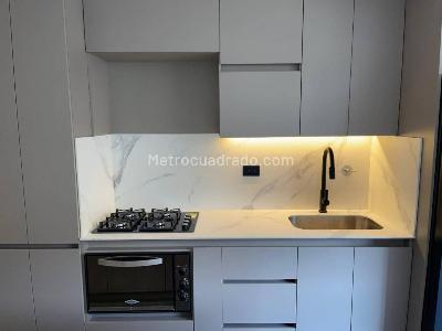 Apartamento de 2 alcobas en venta en Sabaneta, Sabaneta, 74 m² · foto 5 de 20