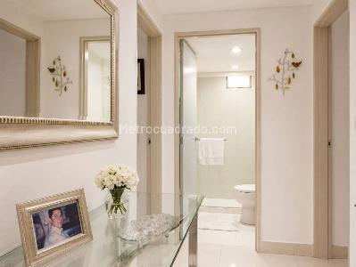 Apartamento en venta en Envigado, Envigado · foto 3 de 20