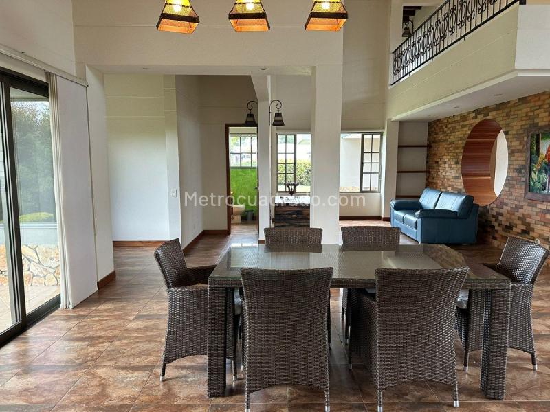 3BR House in Llanogrande (1700 m²) - 2