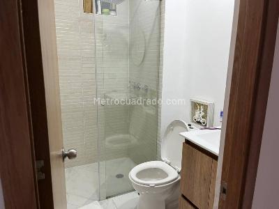 Apartamento en venta en Castropol, Medellín · foto 9 de 15