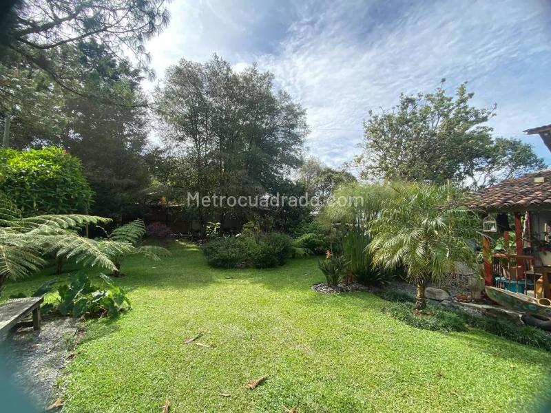 4BR Finca in Pantanillo (6492 m²) - 4