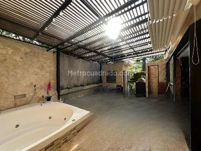 Casa de 5 alcobas en venta en Cola Del Zorro, Medellín, 200 m² · foto 16 de 20