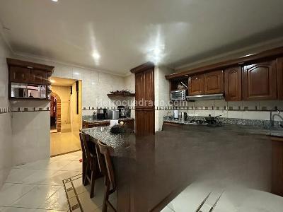 Casa de 5 alcobas en venta en Cola Del Zorro, Medellín, 200 m² · foto 4 de 20
