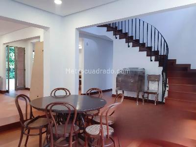 Casa de 5 alcobas en venta en La Calera, Medellín, 680 m² · foto 13 de 20
