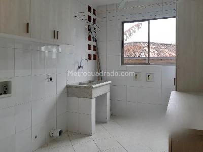 Casa de 5 alcobas en venta en La Calera, Medellín, 680 m² · foto 15 de 20