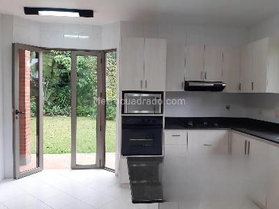 Casa de 5 alcobas en venta en La Calera, Medellín, 680 m² · foto 20 de 20