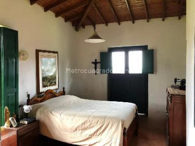 Casa de 5 alcobas en venta en Cabeceras, Rionegro · foto 8 de 20