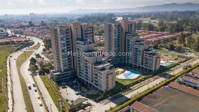 Apartamento de 3 alcobas en venta en Barroblanco, Rionegro, 79 m² · foto 5 de 15