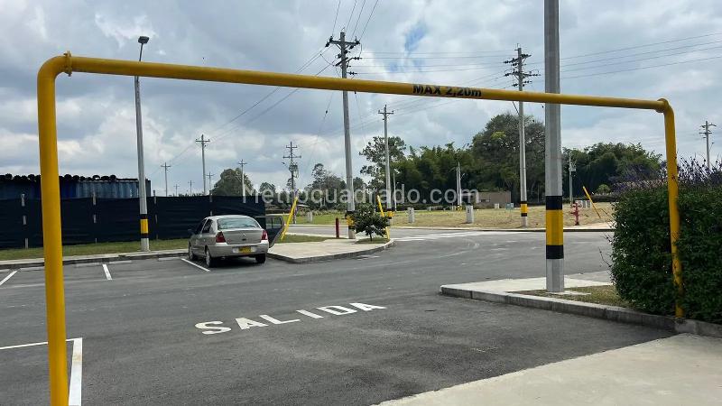 Lote en Venta, Zona E, Rionegro - Vista 2