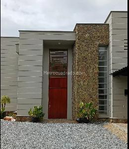 Casa de 3 alcobas en venta en Tablazo, Rionegro · foto 3 de 20