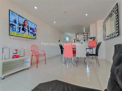 Apartamento de 4 alcobas en venta en El Velodromo, Medellín, 152 m² · foto 10 de 20