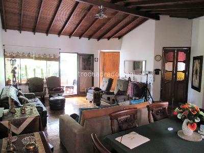 Apartamento de 3 alcobas en venta en Laureles, Medellín, 163 m² · foto 3 de 20
