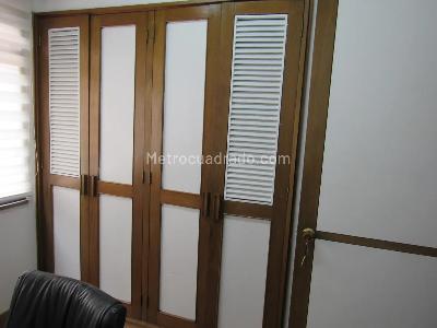 Apartamento de 3 alcobas en venta en Laureles, Medellín, 163 m² · foto 11 de 20
