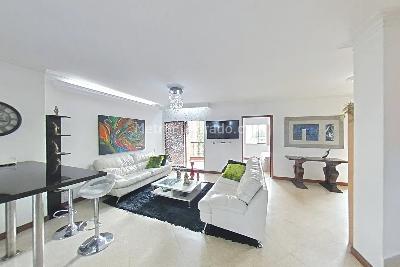 Apartamento de 3 alcobas en arriendo en Laureles, Medellín, 154 m² · foto 2 de 20