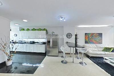 Apartamento de 3 alcobas en arriendo en Laureles, Medellín, 154 m² · foto 10 de 20