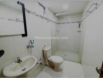 Casa de 4 alcobas en venta en Laureles, Medellín, 255 m² · foto 13 de 13