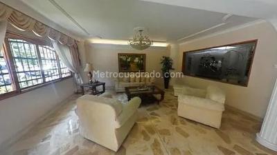 Casa de 5 alcobas en venta en Laureles, Medellín, 340 m² · foto 11 de 20