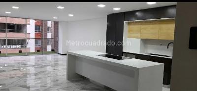 Apartamento en venta en Santa Teresita, Medellín · foto 3 de 20