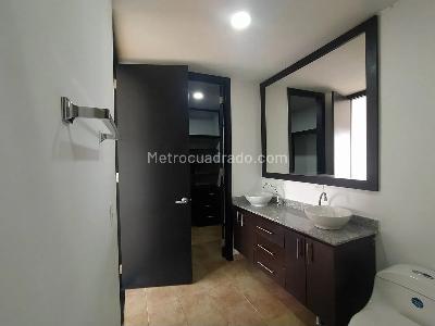 Apartamento de 2 alcobas en venta en Laureles, Medellín, 120 m² · foto 17 de 20