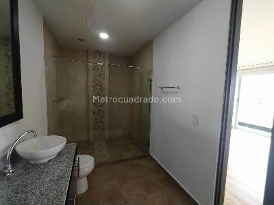 Apartamento de 2 alcobas en venta en Laureles, Medellín, 120 m² · foto 20 de 20