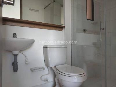 Apartamento de 2 alcobas en venta en Tranvia, Rionegro, 48 m² · foto 10 de 16