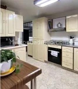 Casa de 4 alcobas en venta en Alameda, Medellín, 210 m² · foto 2 de 20