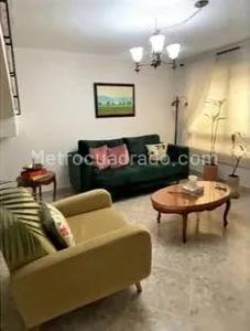 Casa de 4 alcobas en venta en Alameda, Medellín, 210 m² · foto 3 de 20